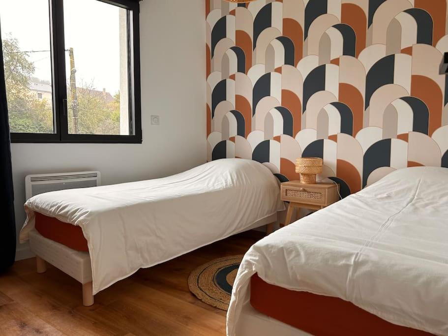 Home 724 Saint-Leger-du-Bourg-Denis Екстер'єр фото